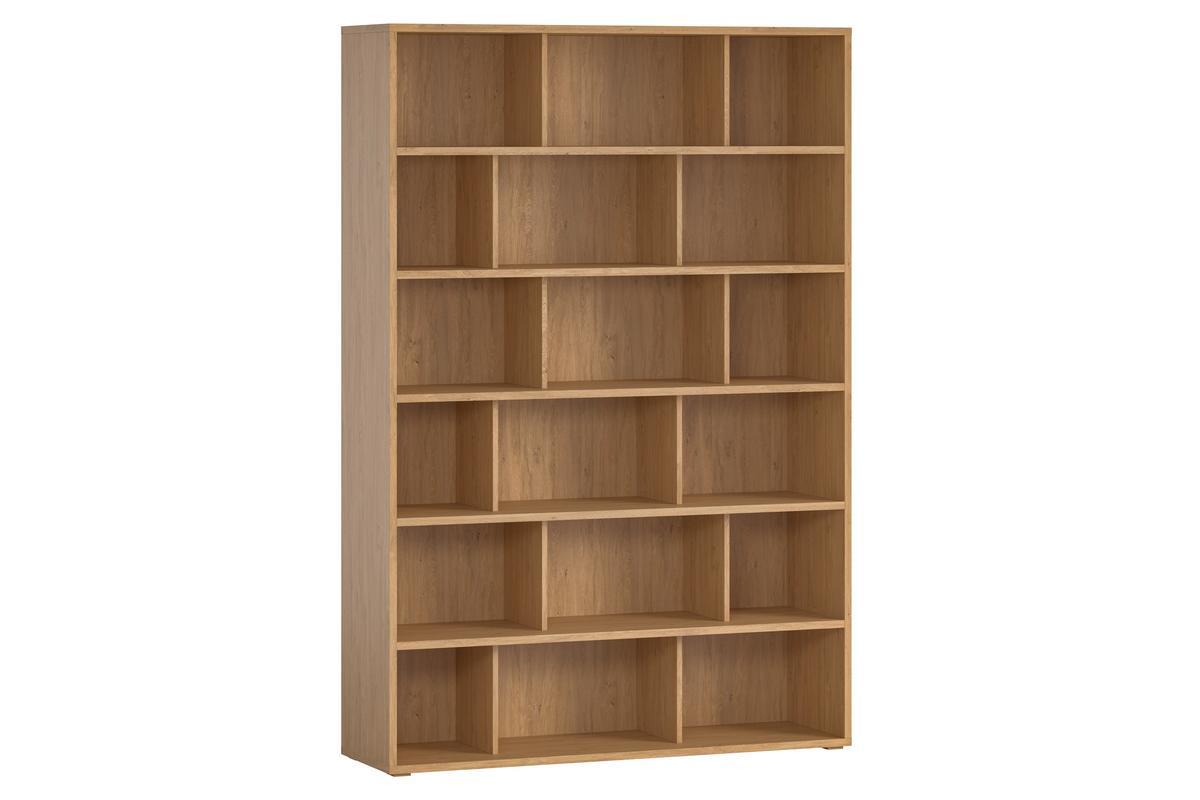 Biblioth�que scandinave en bois clair ch�ne avec niches ouvertes, vue de c�t�.