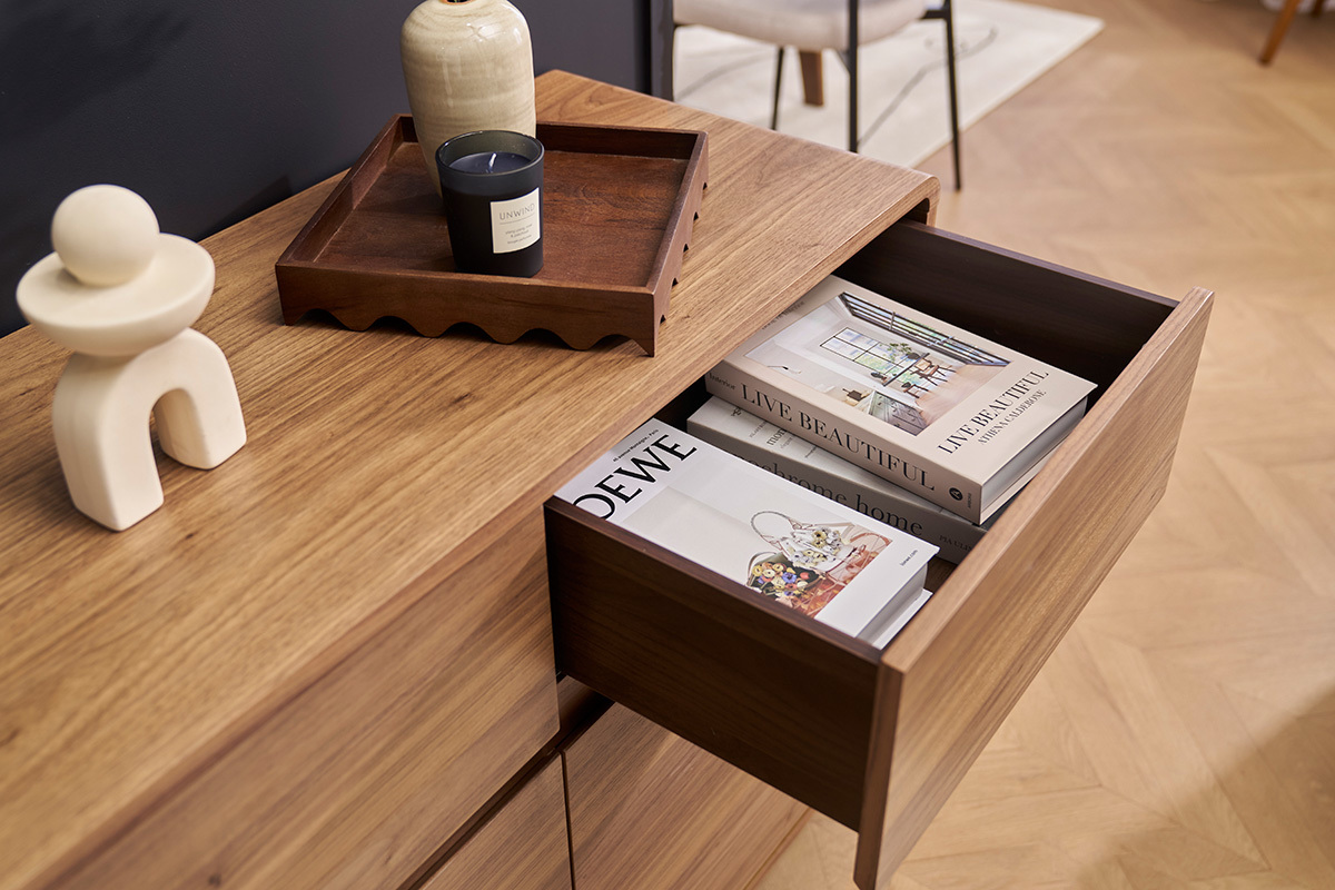 Buffet design en bois fonc� noyer 3 portes 3 tiroirs L160 cm JAKO