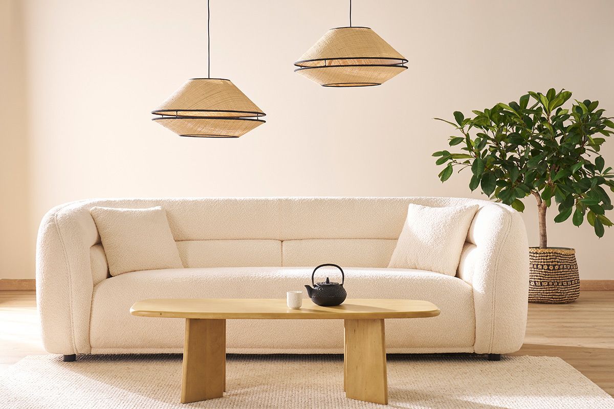 Canap� 3-4 places en tissu bouclette blanc cass� MOCHI