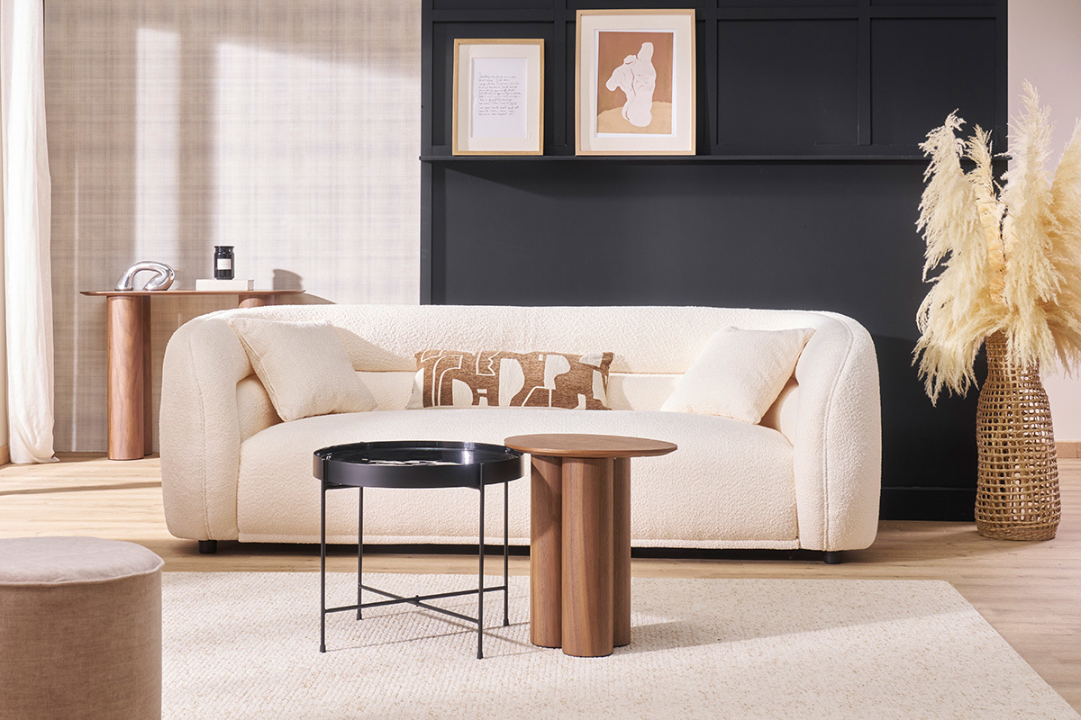 Canap� 3-4 places en tissu bouclette blanc cass� MOCHI
