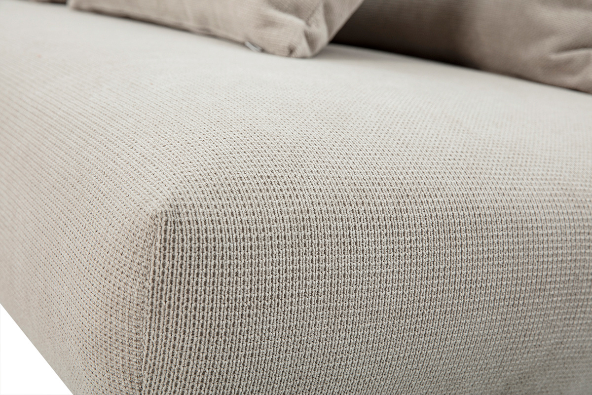 D�tail du tissu chenille beige d'un canap� 3 places BASTILLE.
