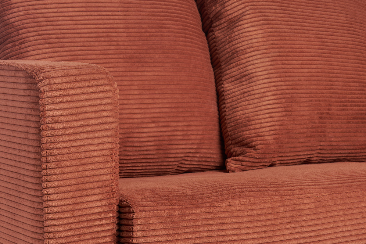 Canap� convertible 3 places en tissu velours c�tel� terracotta avec matelas 13 cm BACIO