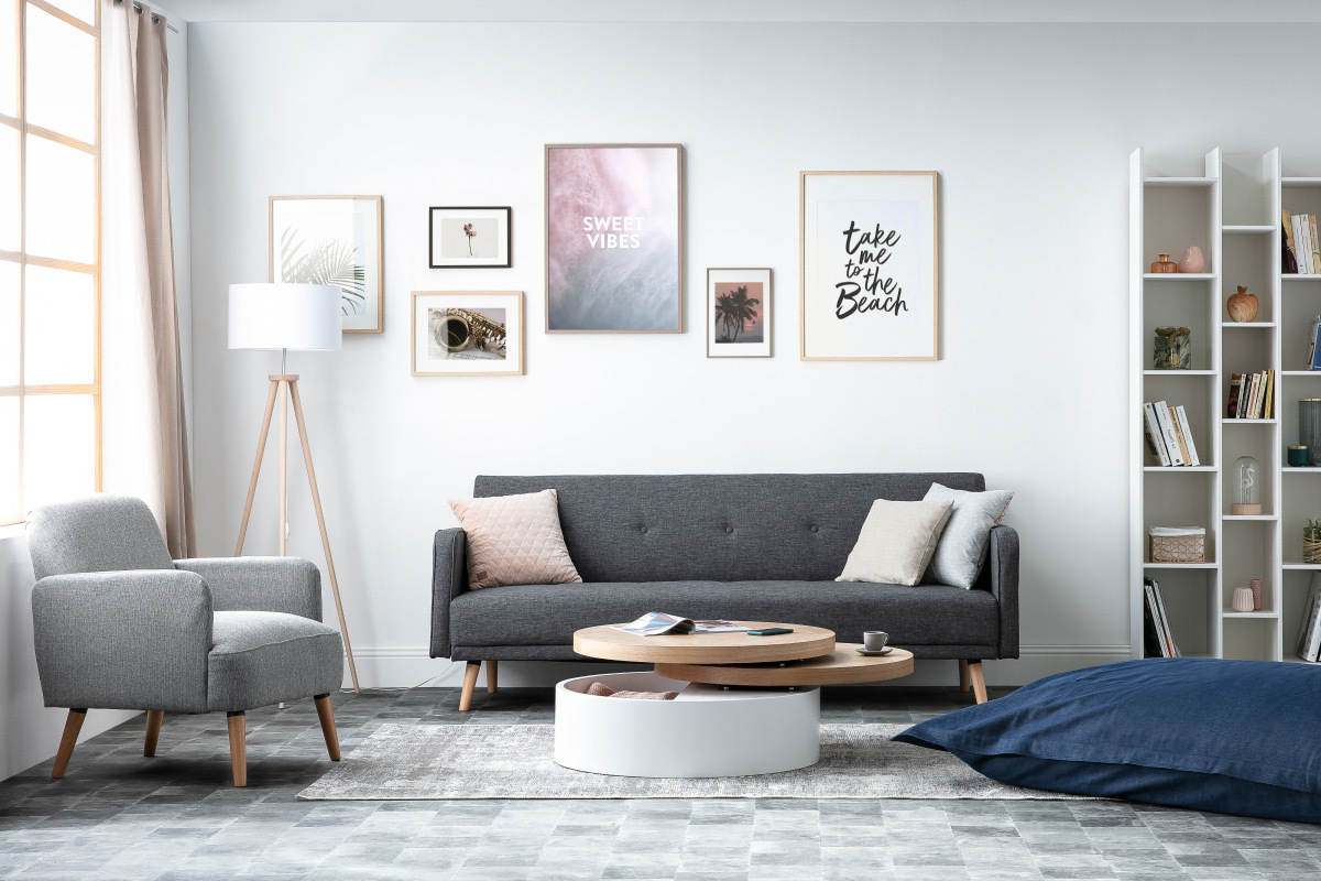 Canap� convertible scandinave 3 places en tissu gris fonc� et bois clair ULLA