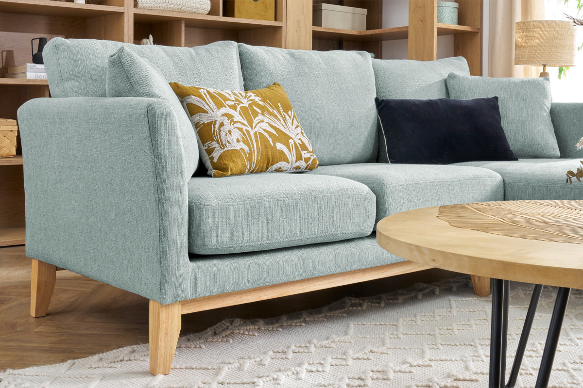 Canap� d'angle droit d�houssable scandinave 4 places en tissu vert lagon et bois clair OSLO