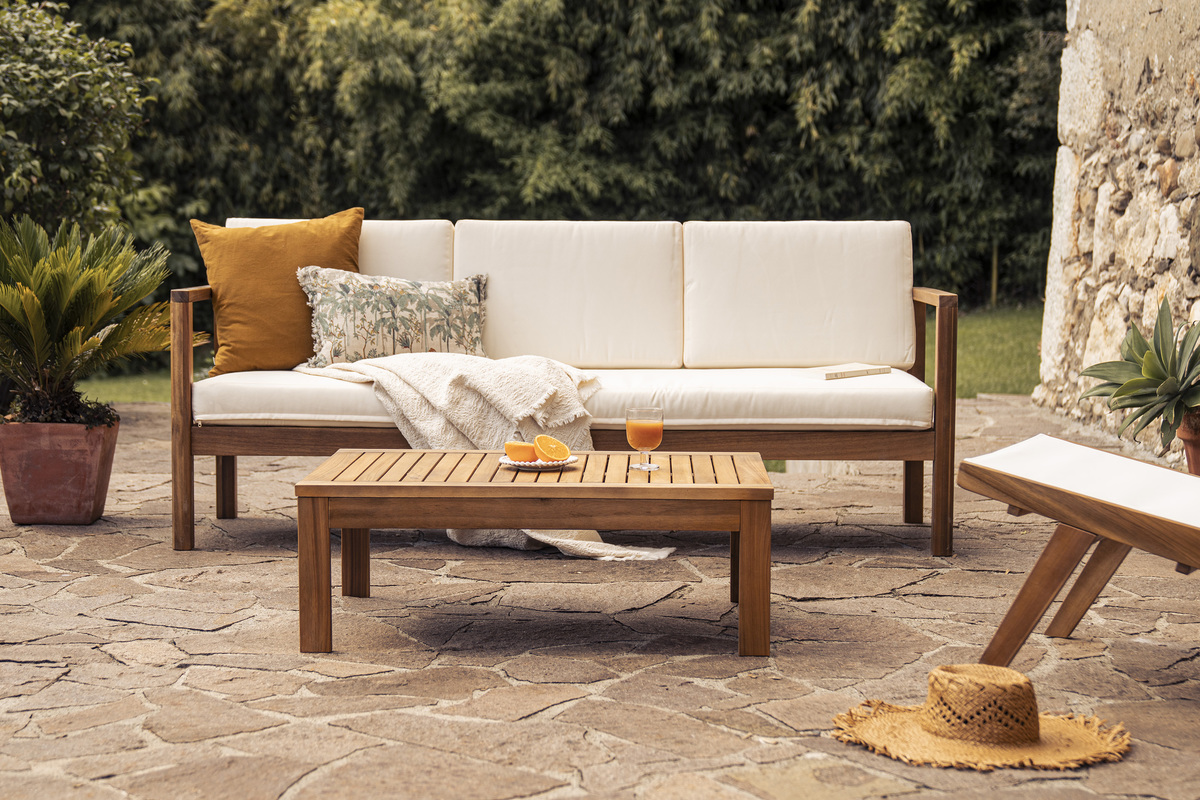 Canap� de jardin 3 places en bois massif et coussins d�houssables beige naturel L190 cm AKIS