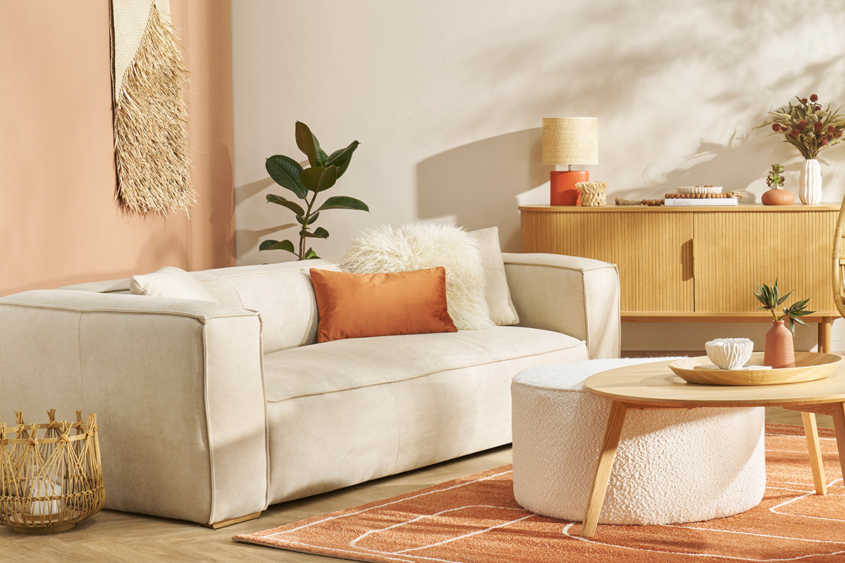 Canap� design 3 places en tissu effet velours beige naturel et bois clair COBAIN
