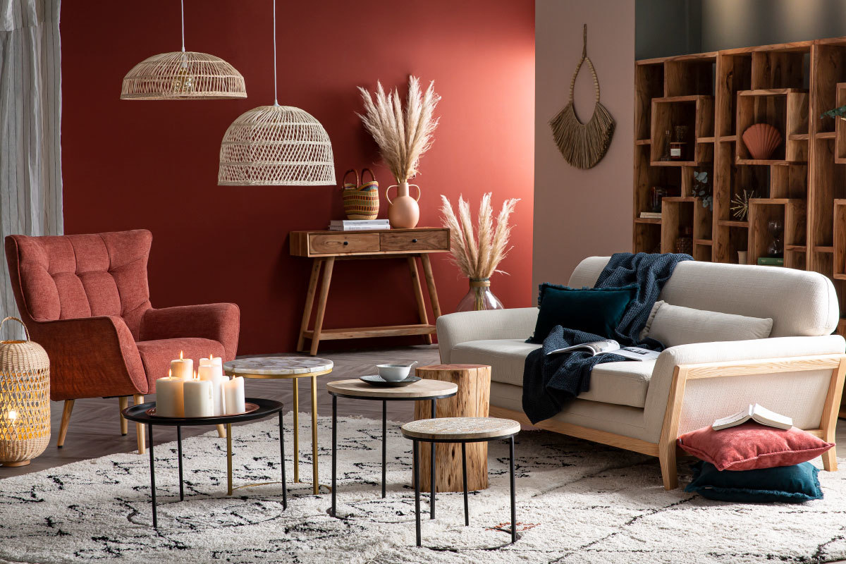 Canap� scandinave 3 places en tissu beige et bois clair YOKO
