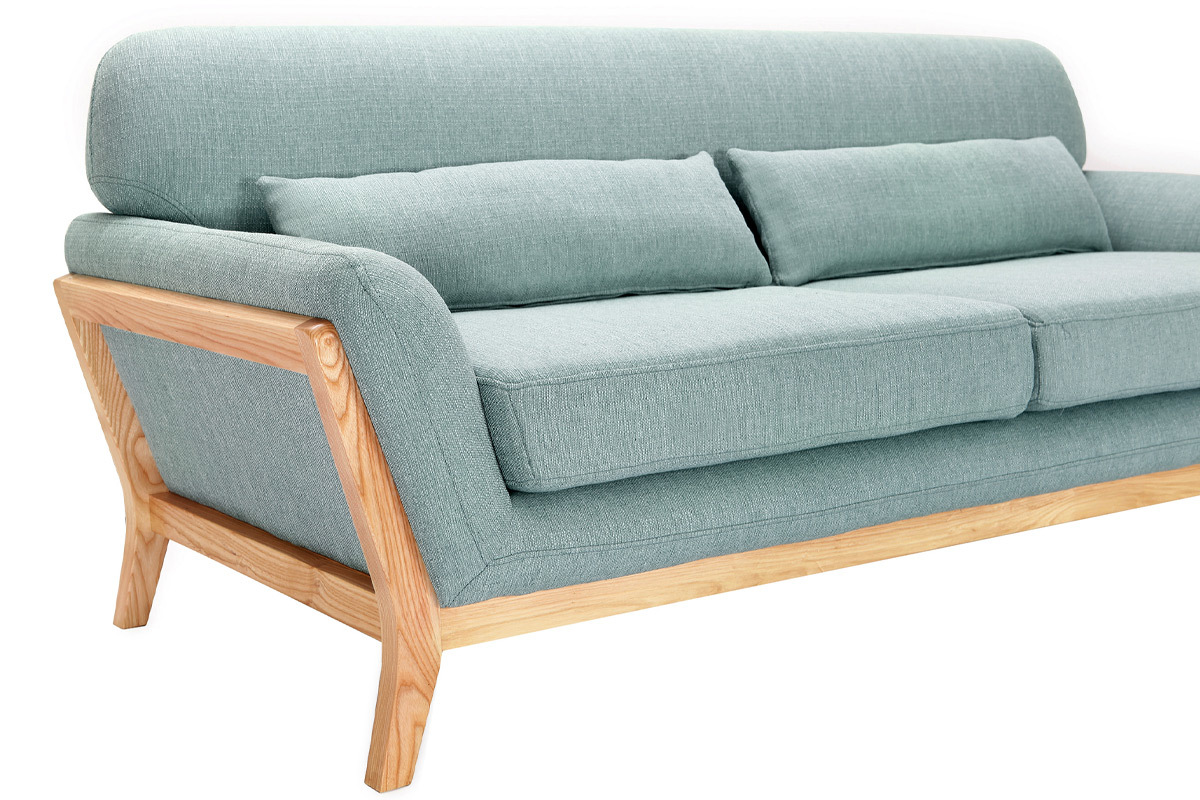 Canap� scandinave 3 places en tissu vert lagon et bois clair YOKO