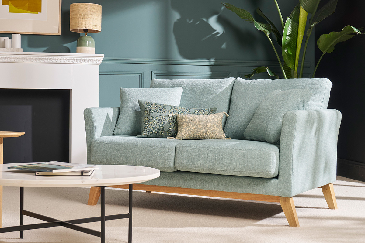 Canap� scandinave d�houssable 2 places en tissu vert lagon et bois clair OSLO
