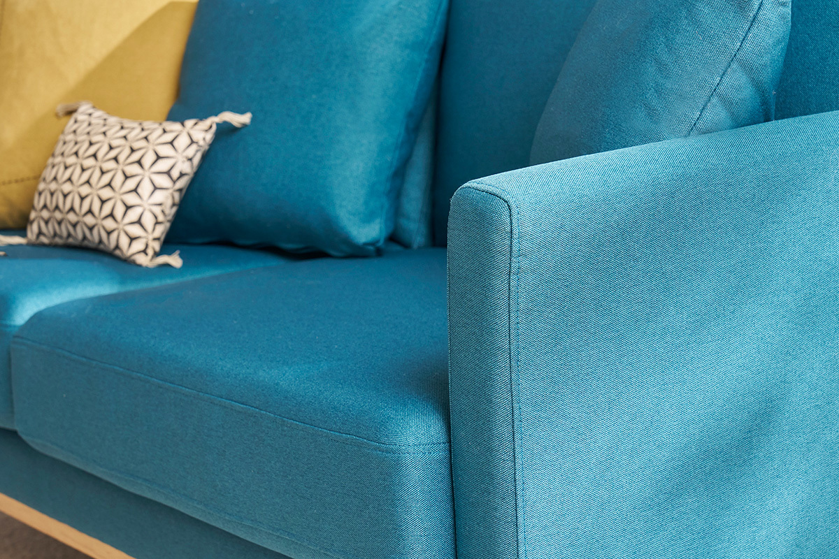 Canap� scandinave d�houssable 3 places en tissu bleu canard et bois clair OSLO
