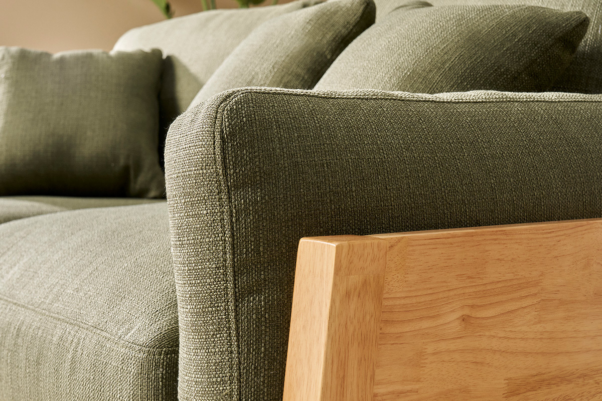 Canap� scandinave d�houssable 3 places en tissu vert kaki et bois clair KYO