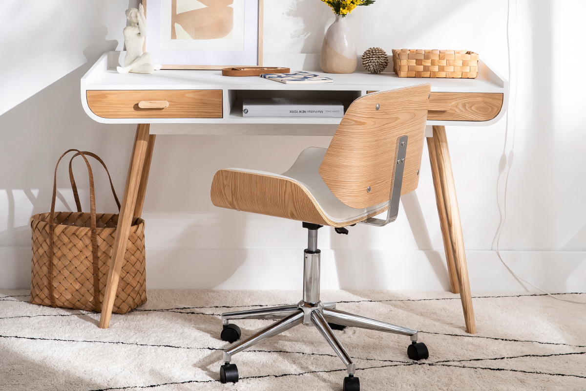 Chaise de bureau � roulettes design blanc, bois clair et acier chrom� RUBBENS