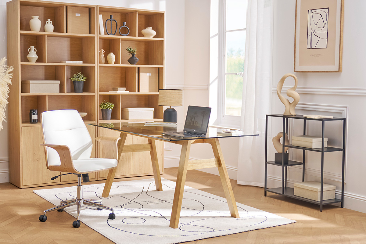 Chaise de bureau � roulettes design blanc, bois clair et acier chrom� RUFIN
