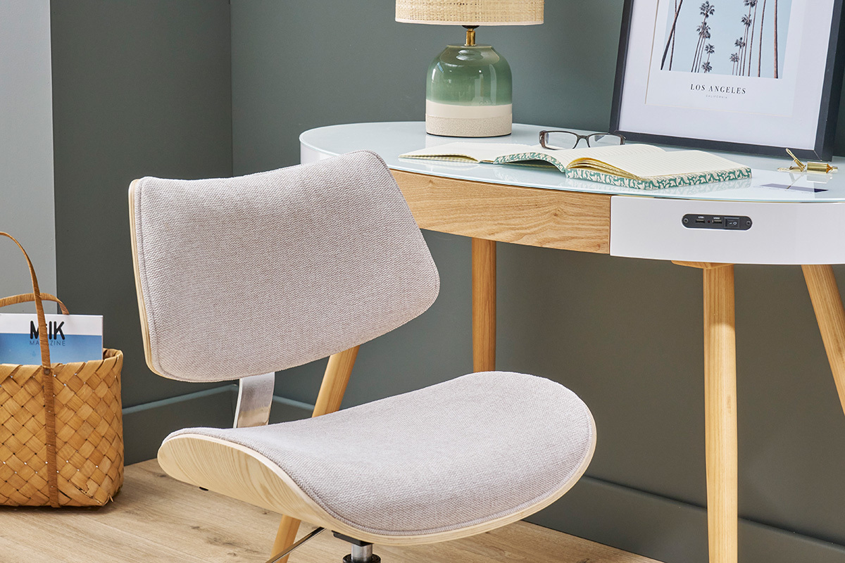 Chaise de bureau � roulettes design en tissu effet velours textur� beige, bois clair ch�ne et m�tal MALMO