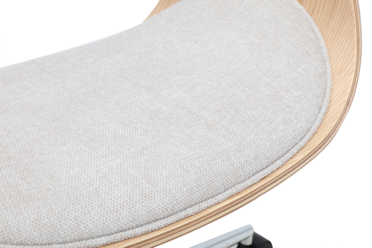 Zoom sur l'assise en tissu effet velours textur� beige de la chaise de bureau design BENT.