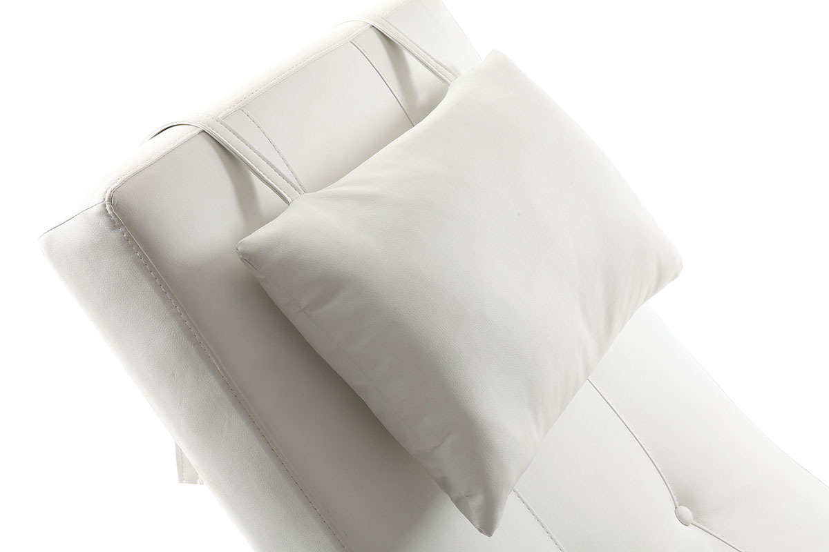 D�tail de la chaise longue design BARTY, rembourr�e avec coussin repose-t�te, vue de pr�s.