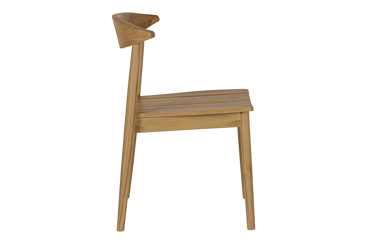 Chaise de jardin SAGARA en bois teck massif, vue de profil, empilable et �l�gante.
