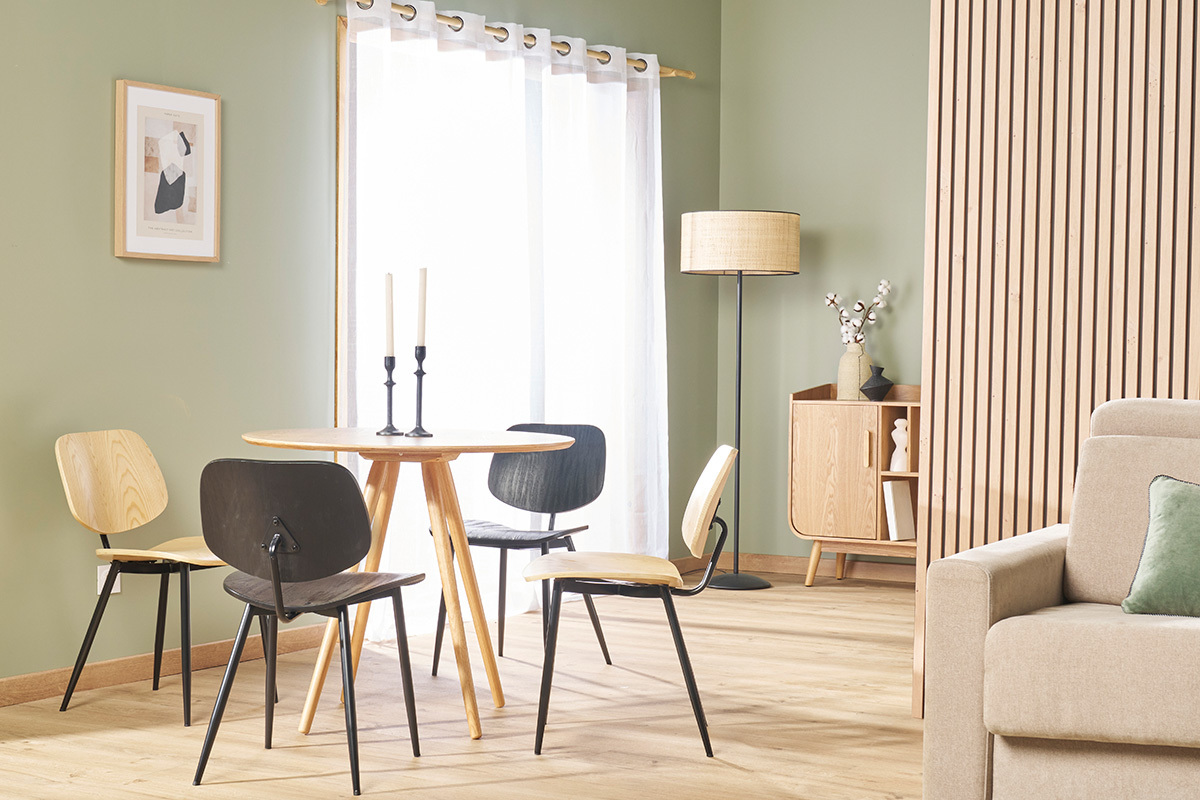 Chaises design noire en bois noir et m�tal (lot de 2) TOBIAS