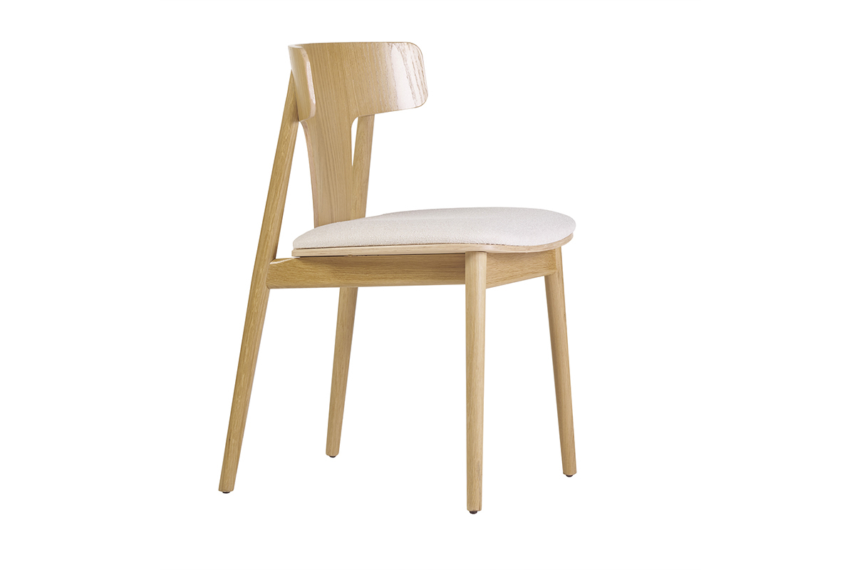 Chaises scandinaves en bois clair ch�ne massif et tissu effet laine boucl�e blanc cass� (lot de 2) LOUISA