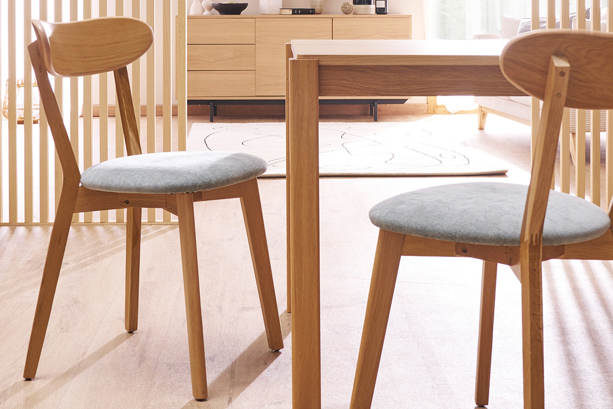 Chaises vintage en bois clair ch�ne et tissu effet velours vert c�ladon (lot de 2) DOVE