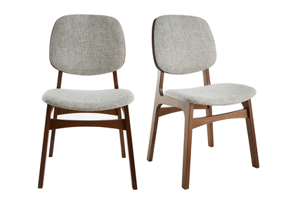 Chaises vintage en tissu gris clair et bois fonc&eacute; (lot de 2) SOQUETTE