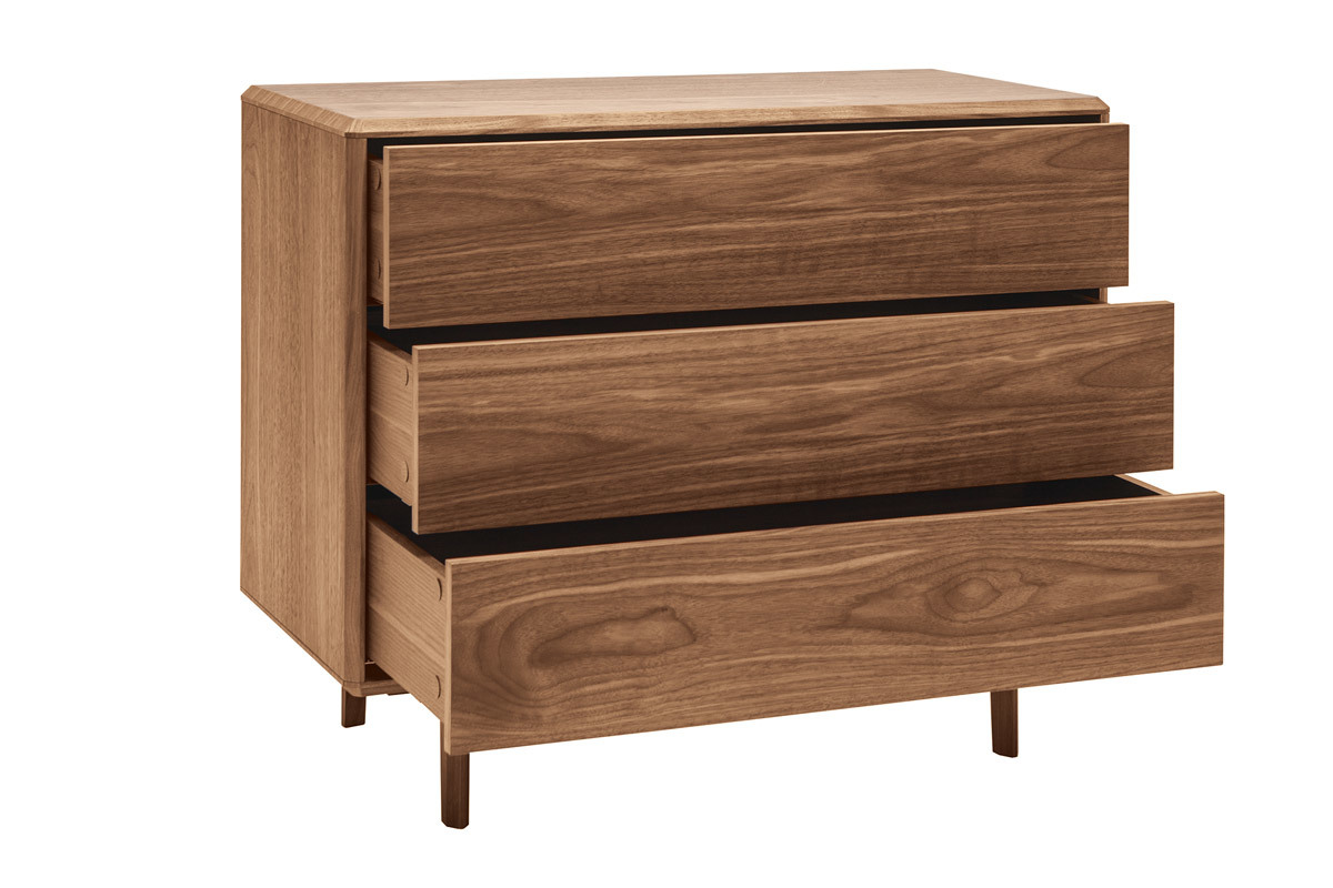 Commode vintage en bois fonc� noyer 3 tiroirs L90 cm SUVA