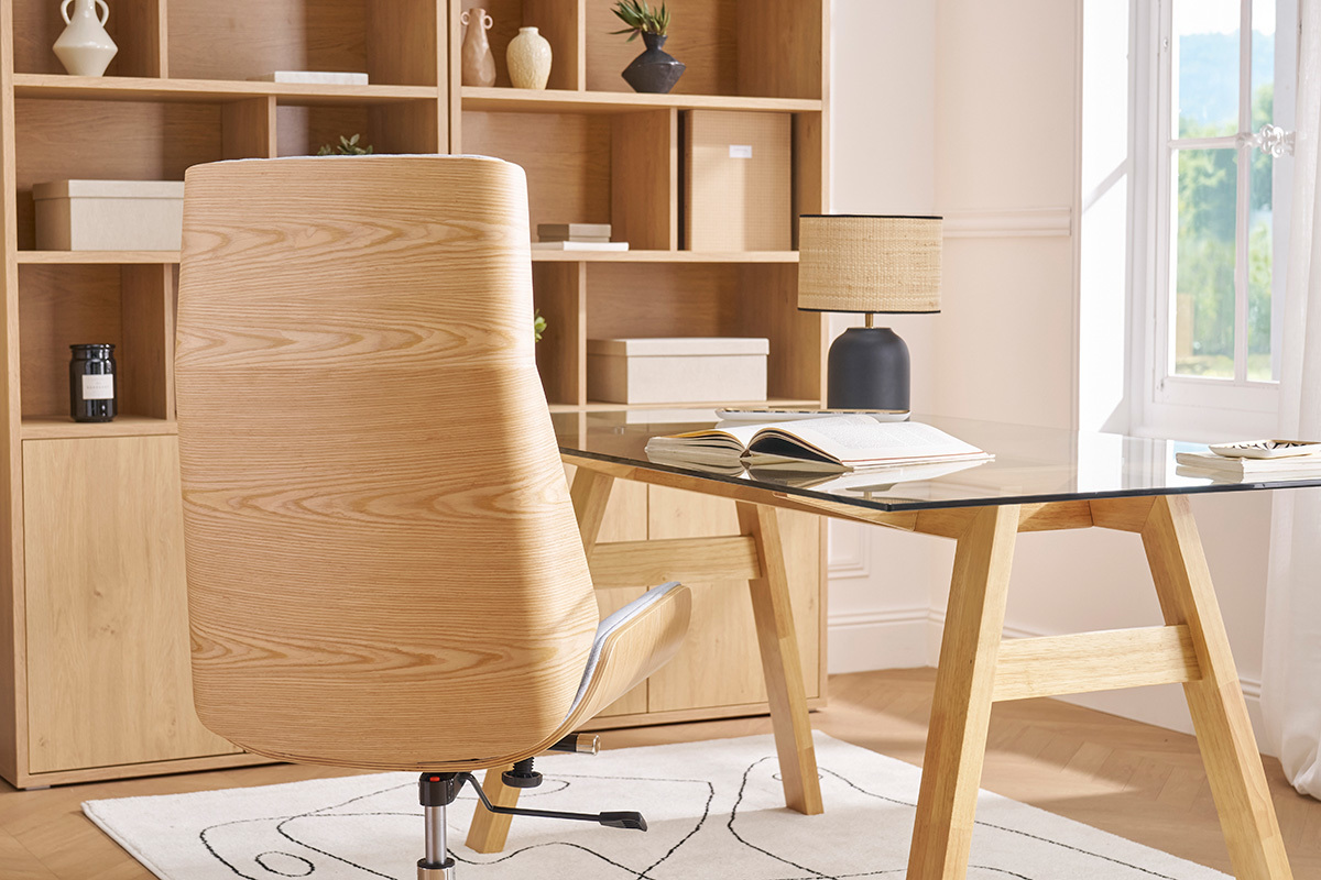 Fauteuil de bureau de direction design en tissu gris clair, bois clair et acier chrom� CURVED