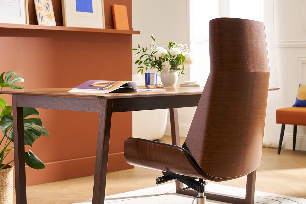 Fauteuil de bureau de direction design noir, bois fonc� noyer et acier chrom� CURVED