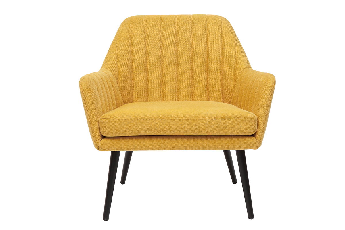 Fauteuil design jaune moutarde en tissu effet velours avec accoudoirs, sur pieds en m�tal noir.
