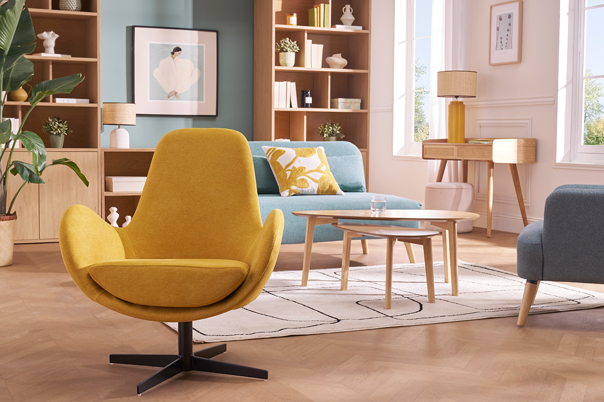 Fauteuil pivotant design en tissu effet velours jaune moutarde et m�tal noir ANDY