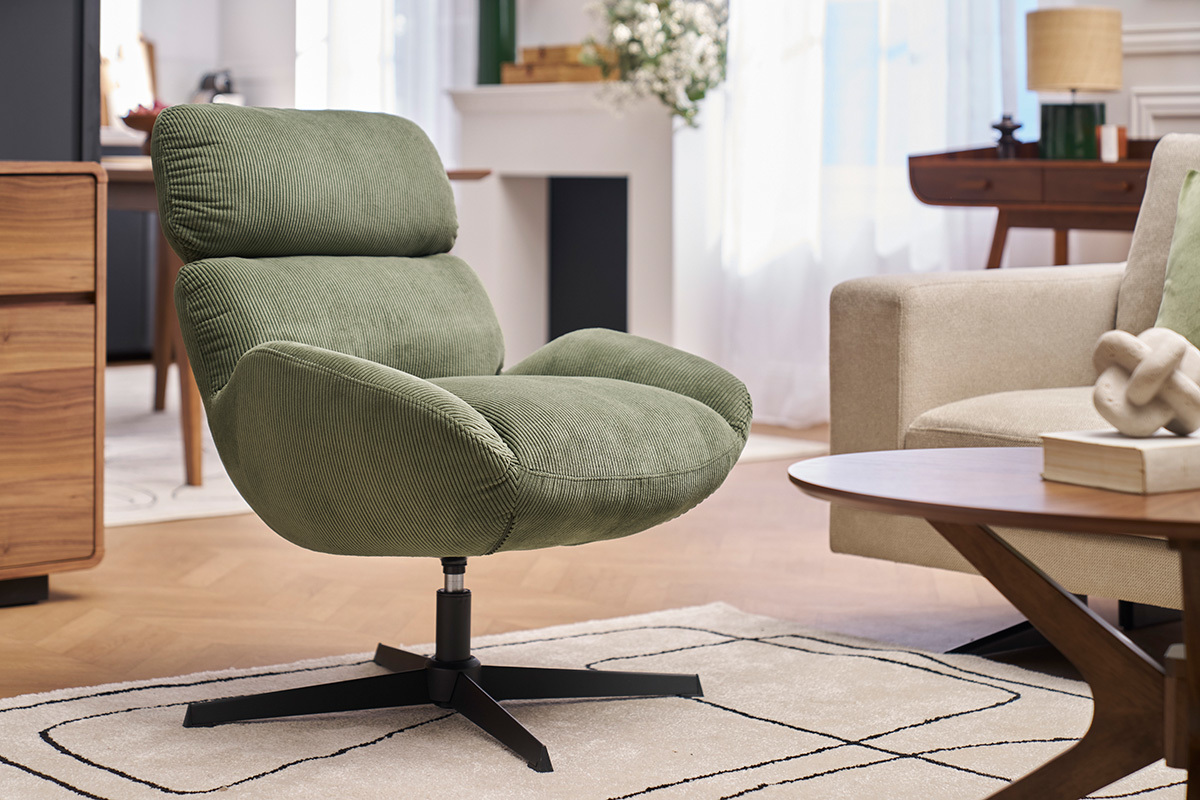 Fauteuil pivotant en tissu velours c�tel� vert kaki et m�tal noir KLEM