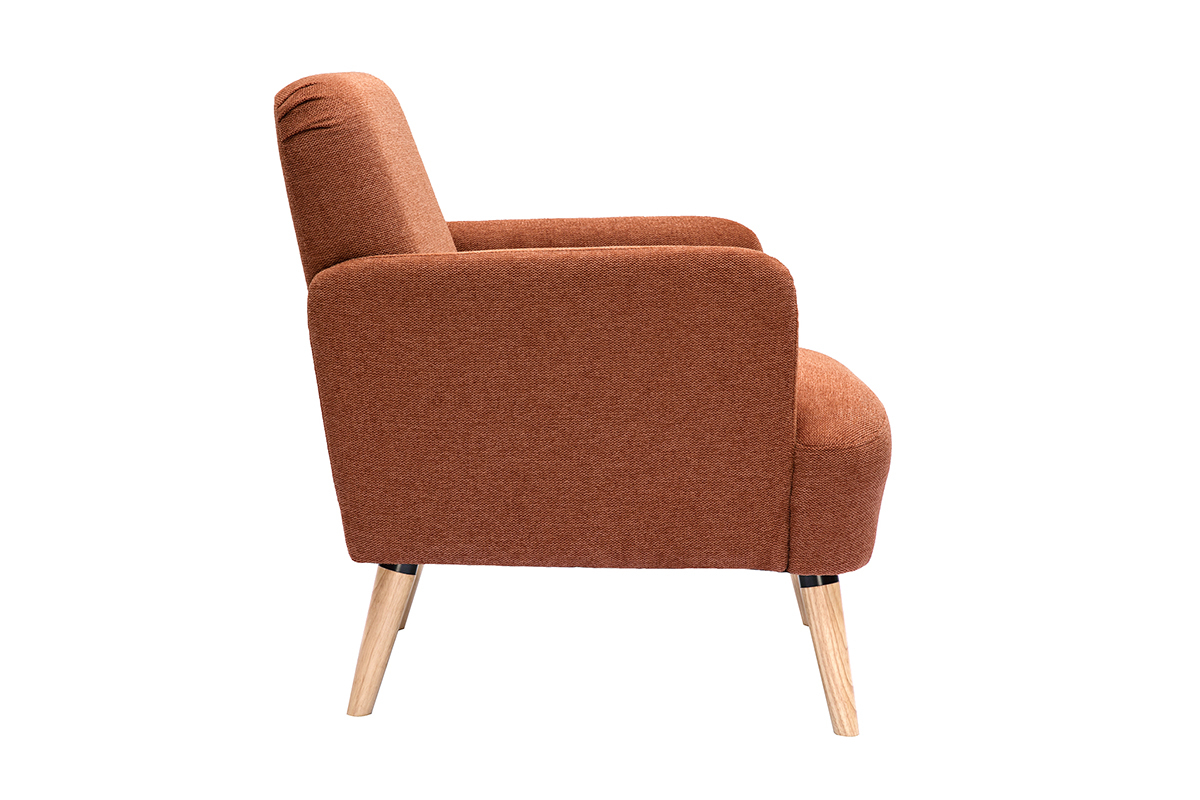 Fauteuil scandinave en velours terre br�l�e, vue de c�t�, pieds en bois clair.