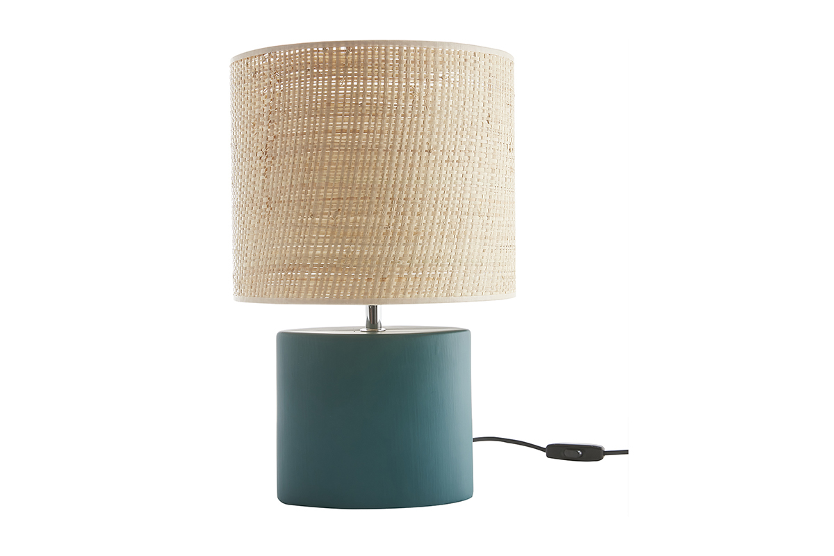 Lampe � poser en c�ramique bleu p�trole mat et abat-jour en raphia naturel H40 cm TIGA