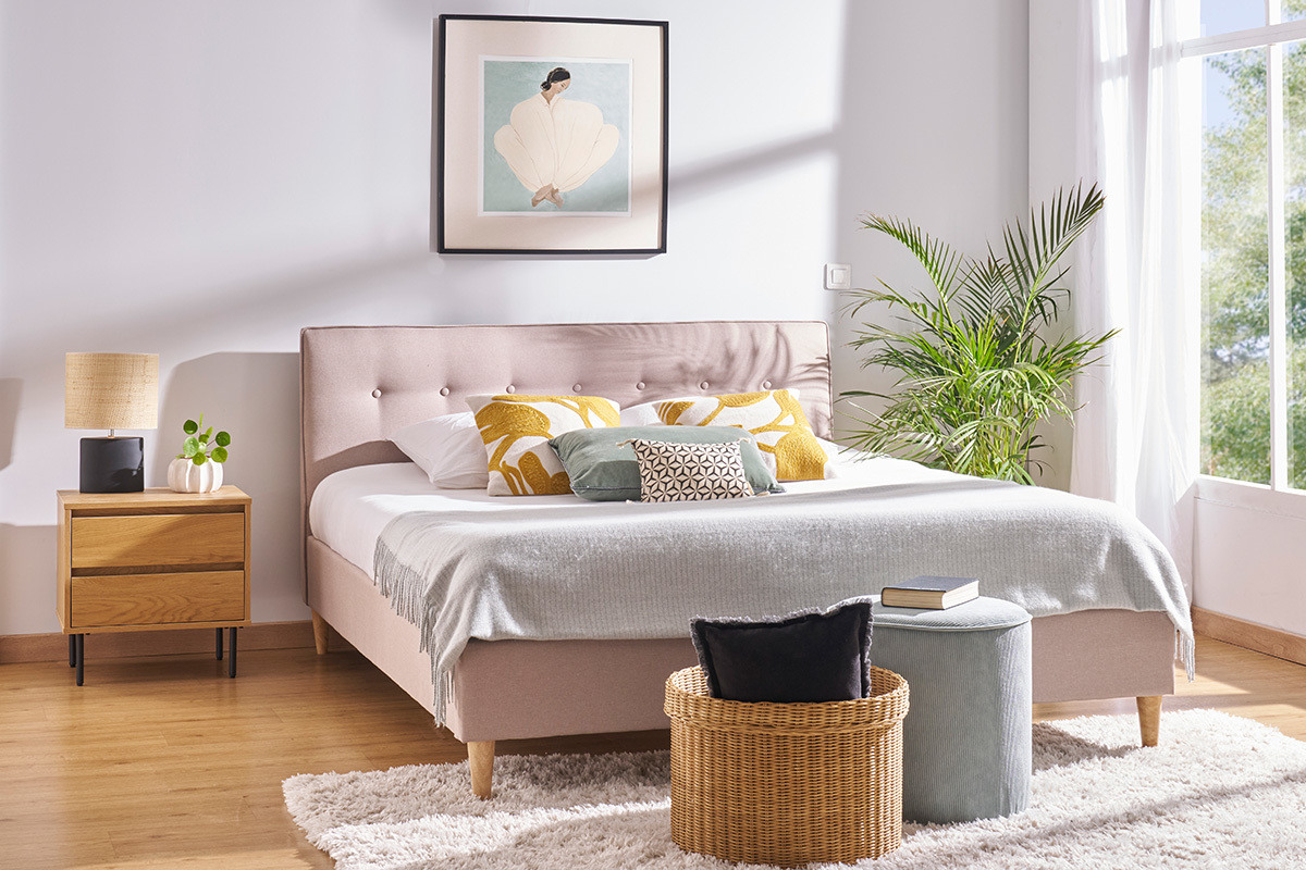 Lit 2 places 160x200 cm avec t�te de lit en tissu beige LEONCE
