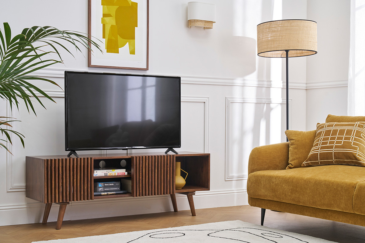 Meuble TV en manguier massif teint� bois fonc� avec portes coulissantes L140 cm ALBA