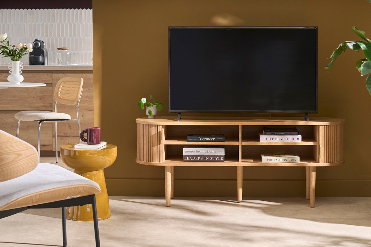Meuble TV vintage bois clair ch�ne avec rangements 2 portes coulissantes L138 cm EPIC