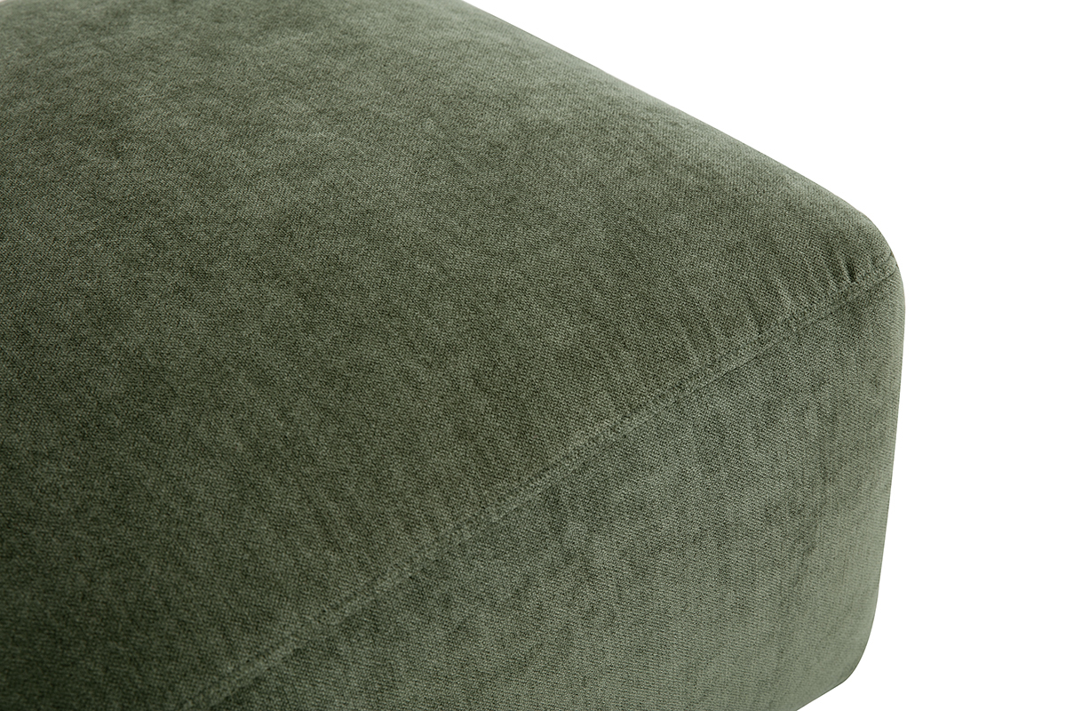 D�tail d'un pouf repose pieds en tissu effet velours vert kaki, vue de dessus