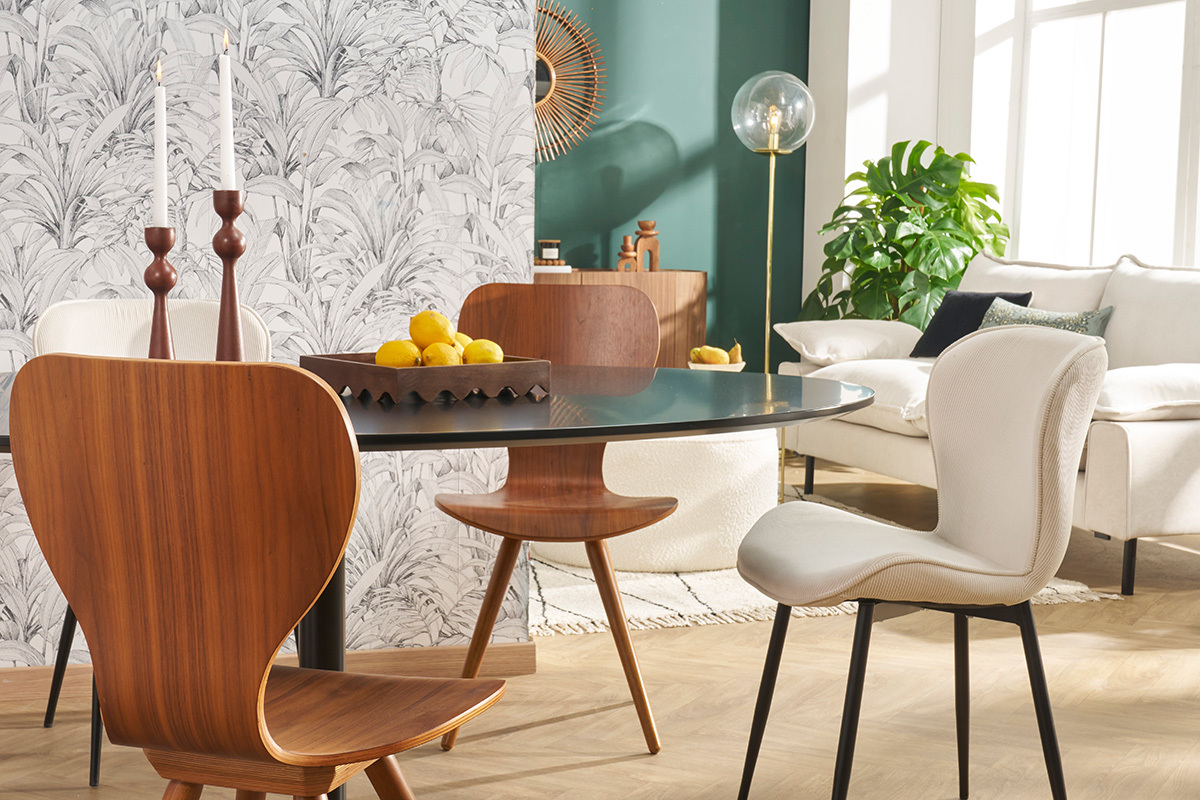 Table � manger design noire ovale L170 cm HALIA