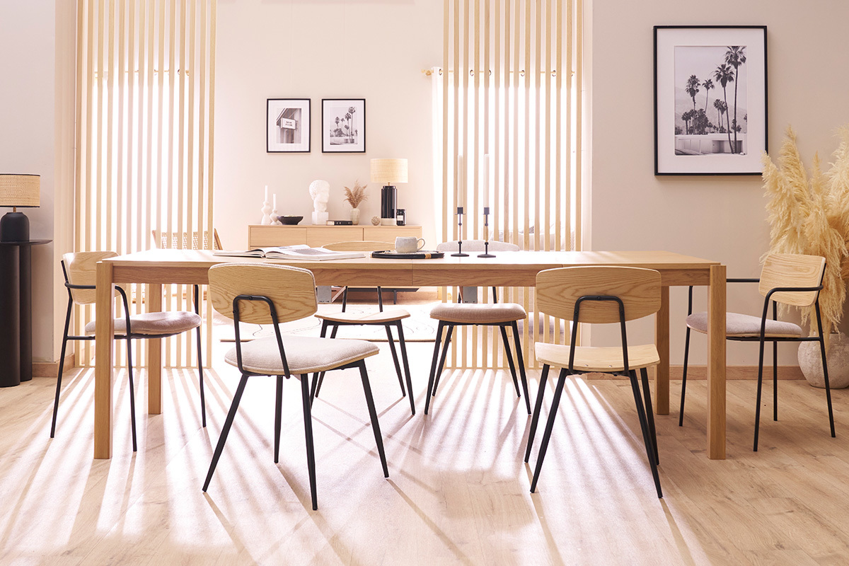 Table � manger extensible rallonges int�gr�es en bois clair ch�ne rectangulaire L125-238 cm AGALI