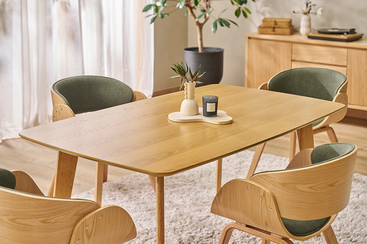 Table � manger rectangulaire scandinave bois clair ch�ne L150 cm LEENA