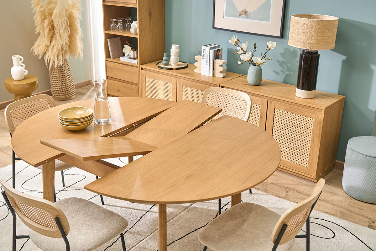 Table � manger ronde extensible avec rallonges int�gr�es en bois clair ch�ne L120-150 cm ANSEL