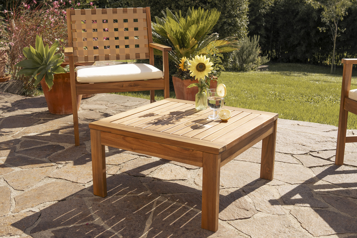 Table basse de jardin carr� en bois massif L60 cm SALVADOR