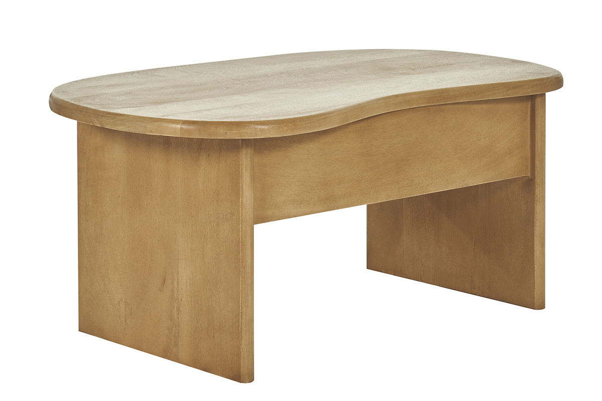 Table basse relevable en bois manguier massif en forme de haricot, vue de 3/4.