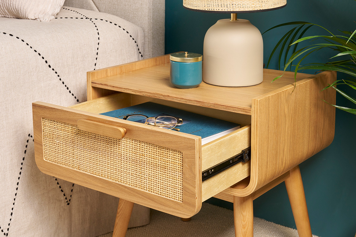 Table de chevet avec tiroir en bois clair fr�ne et cannage rotin ATH�NE