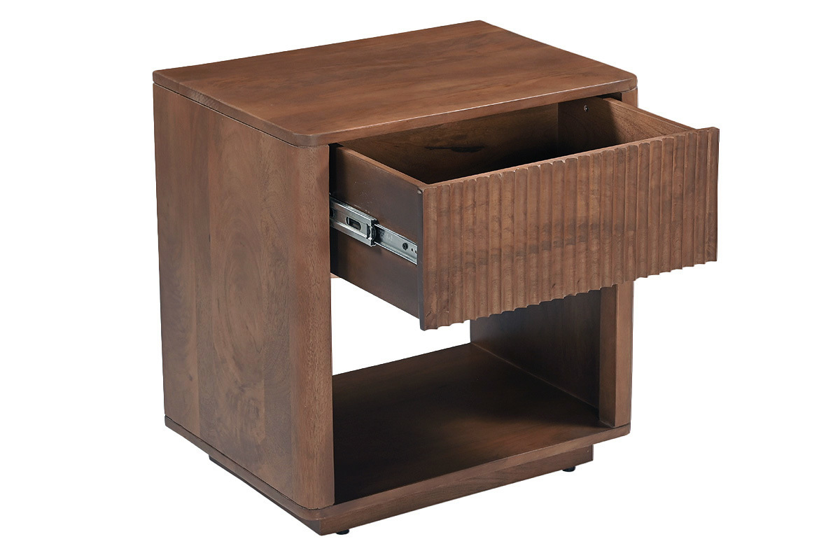 Table de chevet ALDA en bois fonc� manguier massif, tiroir ouvert, vue de c�t�