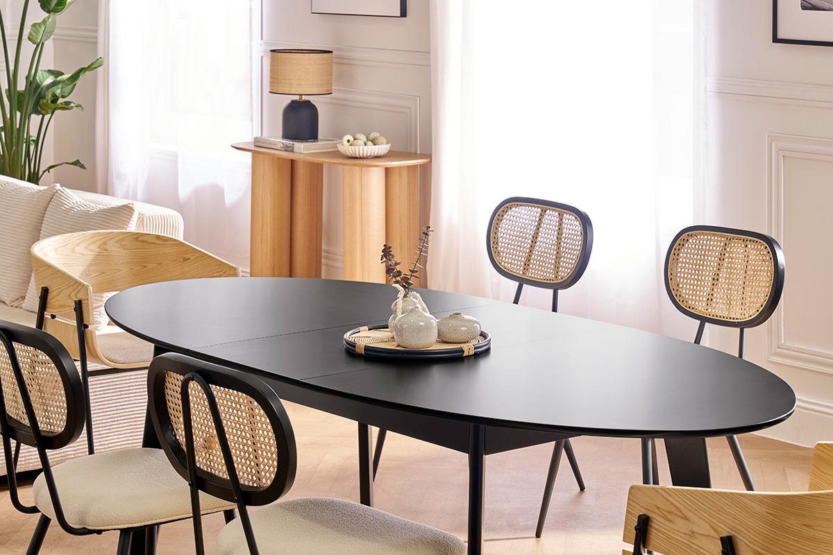 Table extensible rallonges int�gr�es ovale en bois noir L160-200 cm MARIK