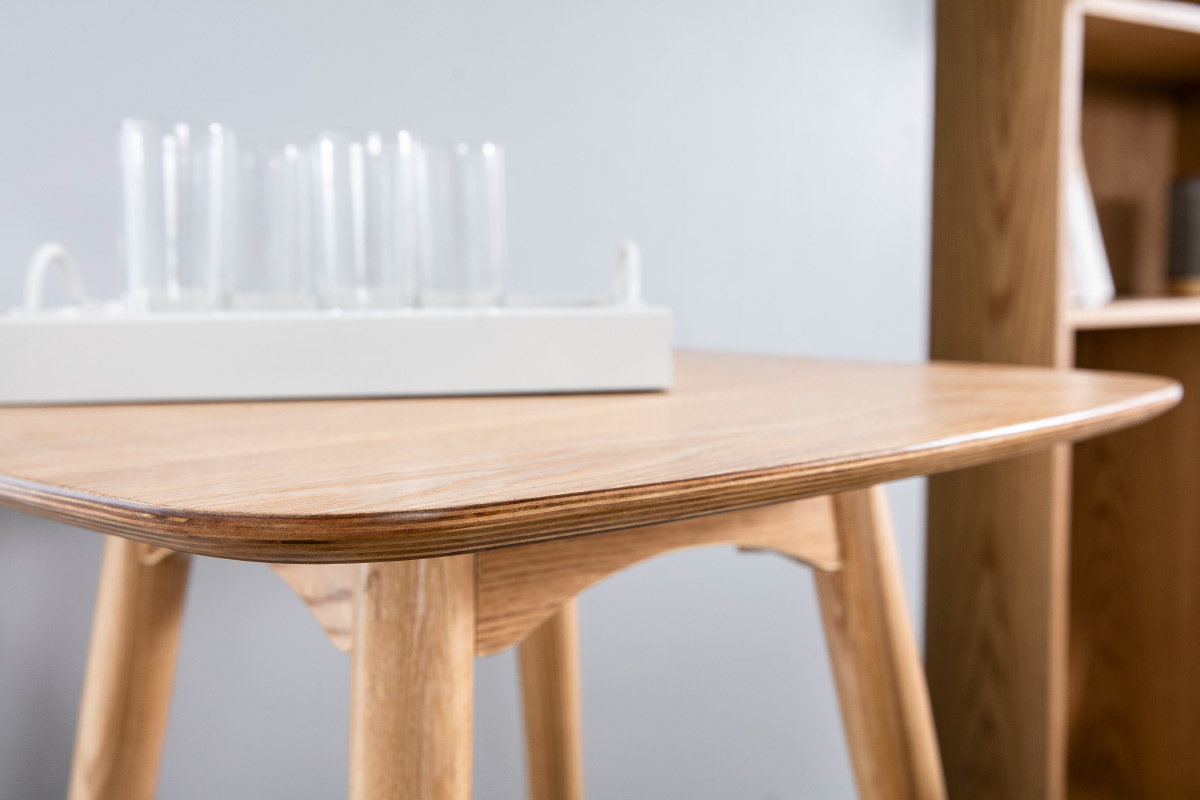 Table haute carr�e fr�ne scandinave L60 cm BALTIK