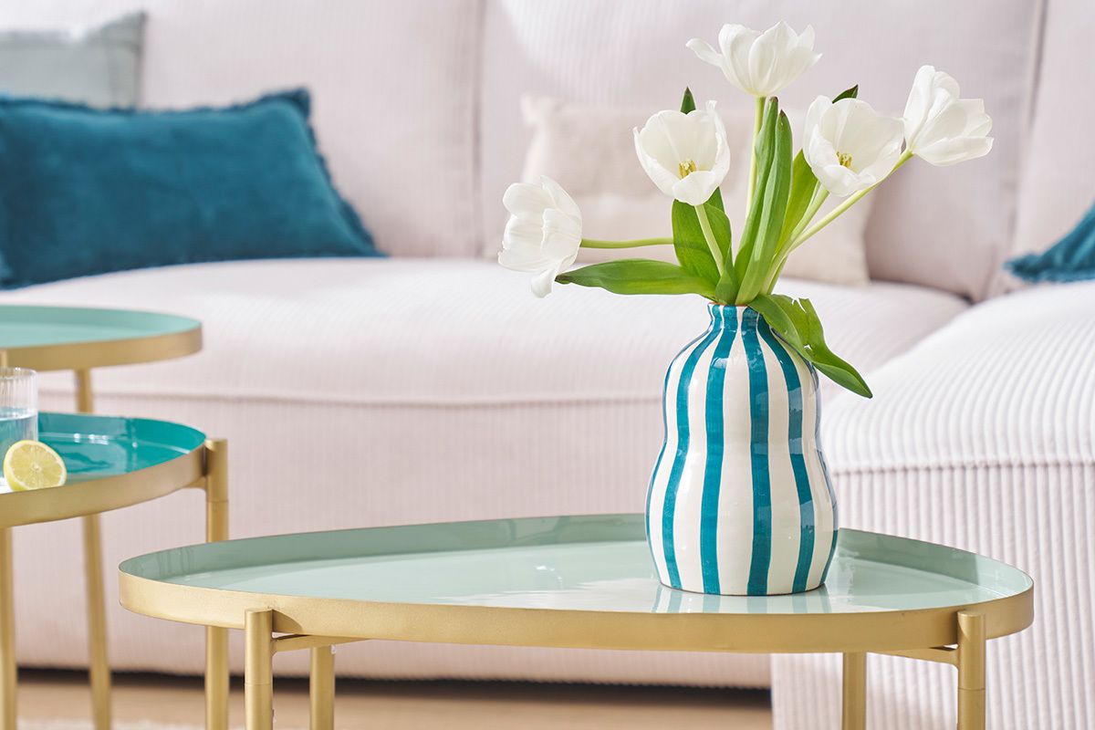Tables basses gigognes laqu�es vert-cyan et vert (lot de 3) ZURIA