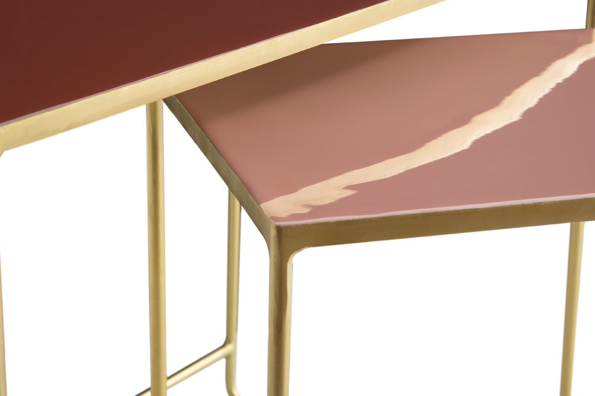 Tables basses gigognes rectangulaires design terracotta, rose et m�tal dor� (lot de 2) WESS