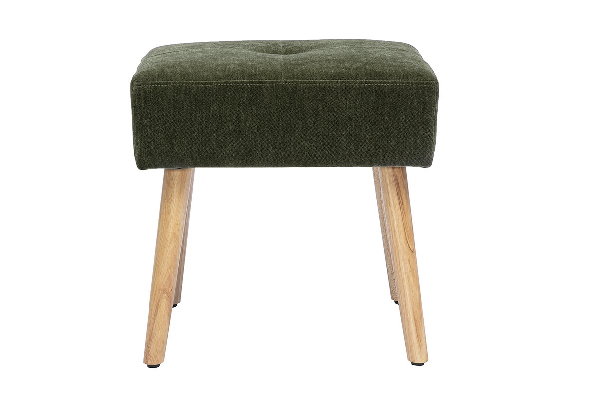 Tabouret bas en tissu effet velours kaki et pieds en bois, vue de face.